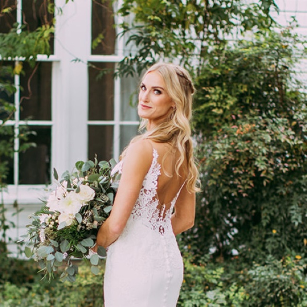 Meet your Posher, Elizabeth